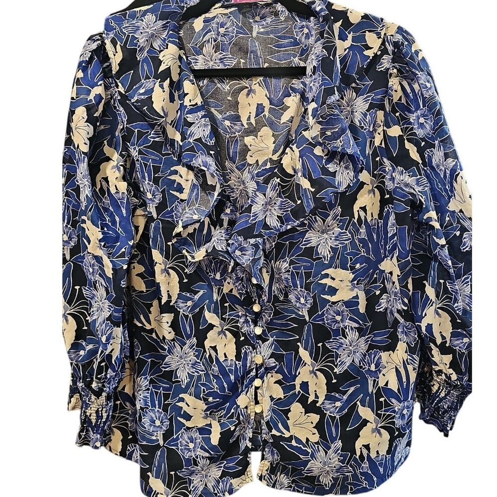 Lauren Ralph Lauren Size Large Blue White Floral Blouse Low Cut Button Up